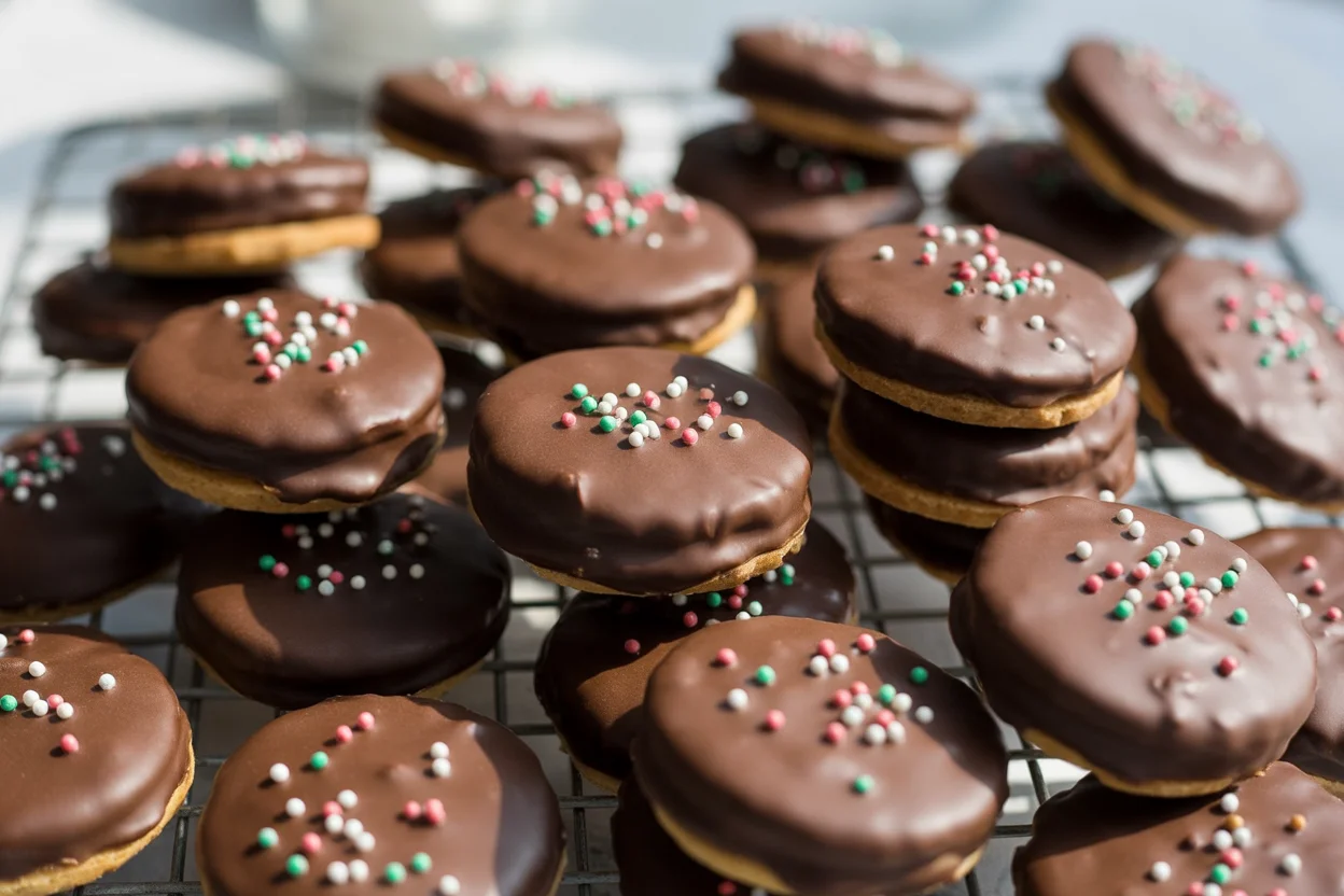 Small Batch Chocolate Shortbread Cookies